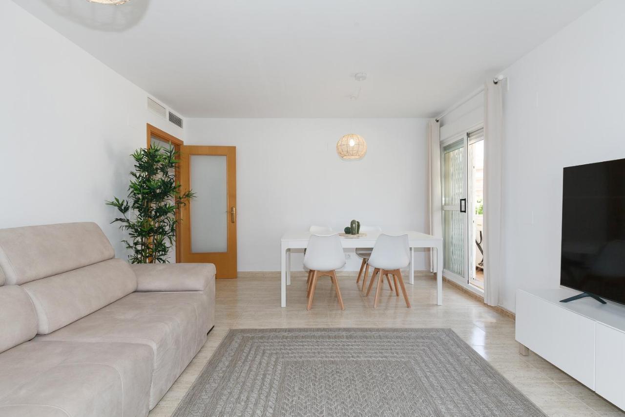 Uhc Aqua Family Complex Apartment Salou Exterior photo