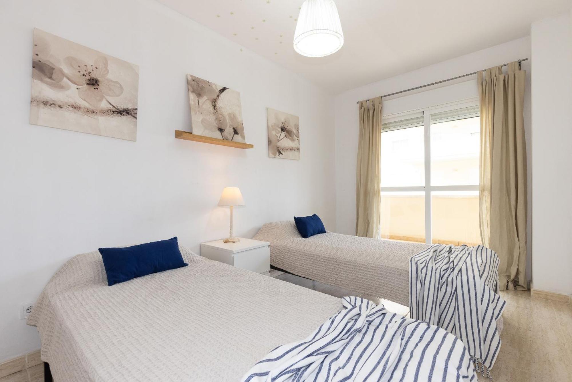 Uhc Aqua Family Complex Apartment Salou Exterior photo